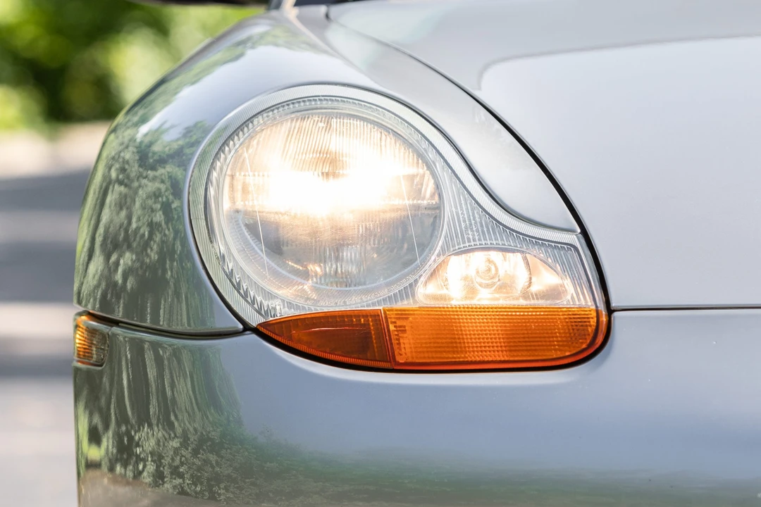 2002 Porsche 986 Boxster S - Image 27 of 31