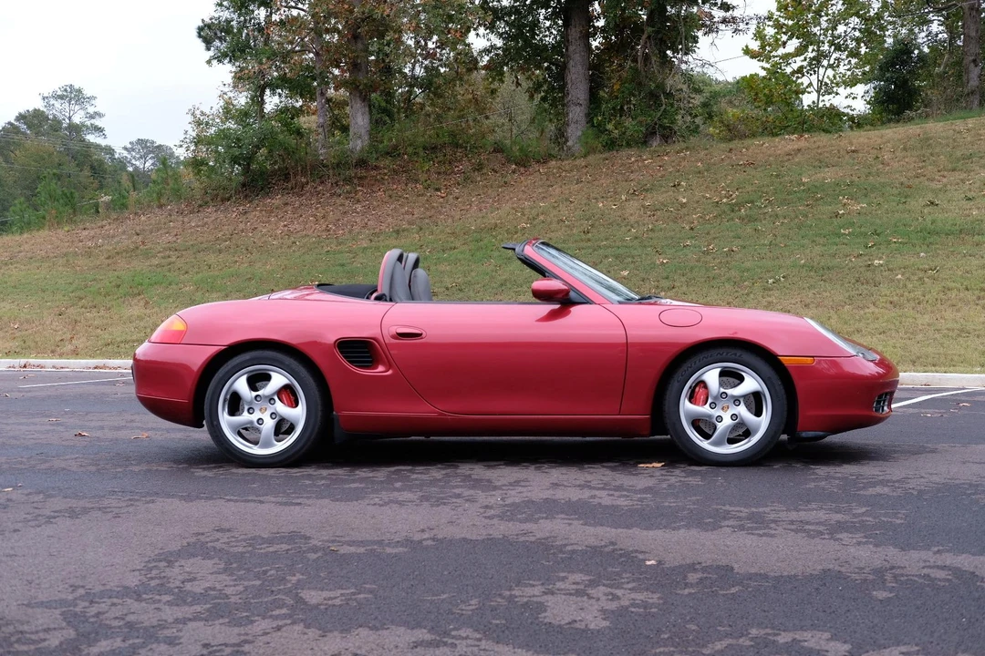 2002 Porsche 986 Boxster S - Image 9 of 31