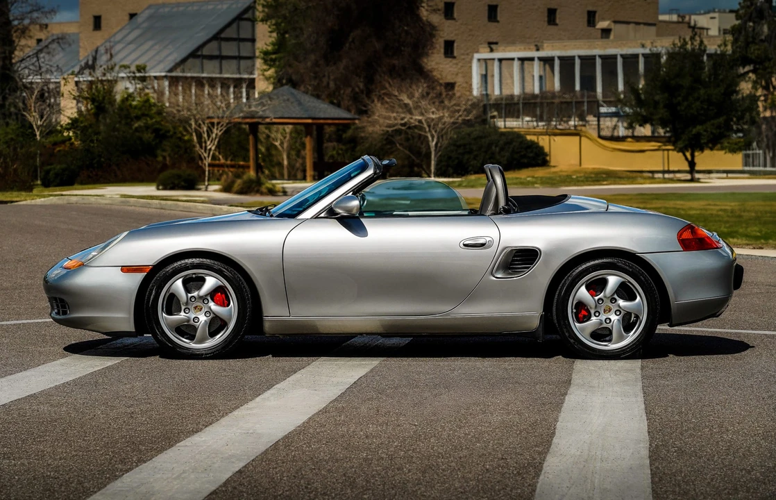 2002 Porsche 986 Boxster S - Image 9 of 31