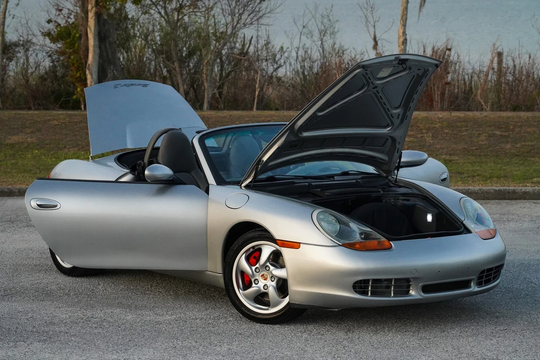 2002 Porsche 986 Boxster S - Image 11 of 31