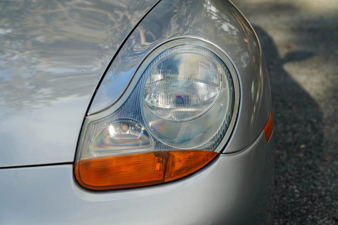 2002 Porsche 986 Boxster S - Image 24 of 31