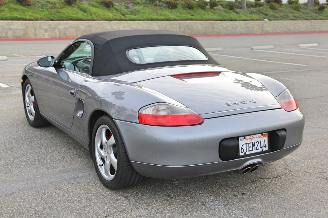 2002 Porsche 986 Boxster S - Image 17 of 31