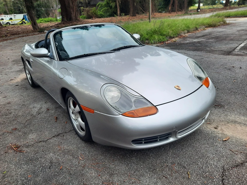 2002 Porsche 986 Boxster S - Image 13 of 31