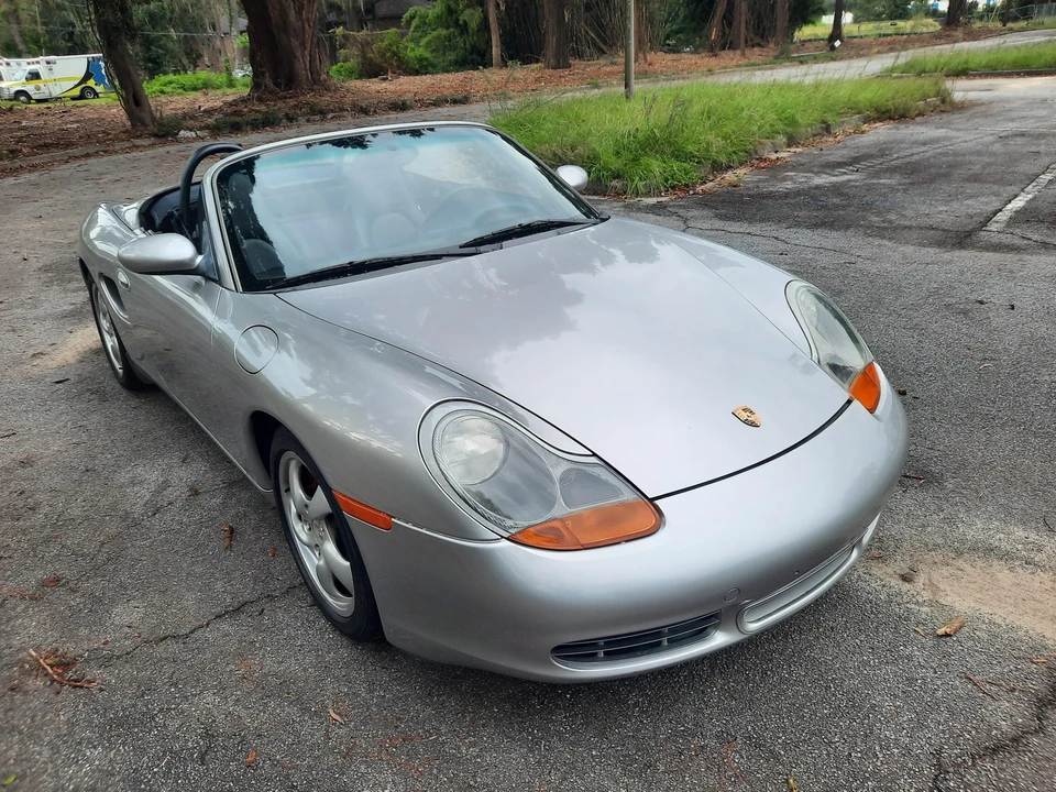 2002 Porsche 986 Boxster S - Image 14 of 31