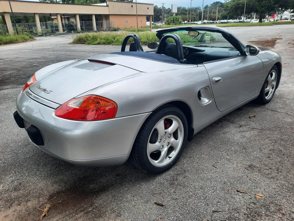 2002 Porsche 986 Boxster S - Image 25 of 31