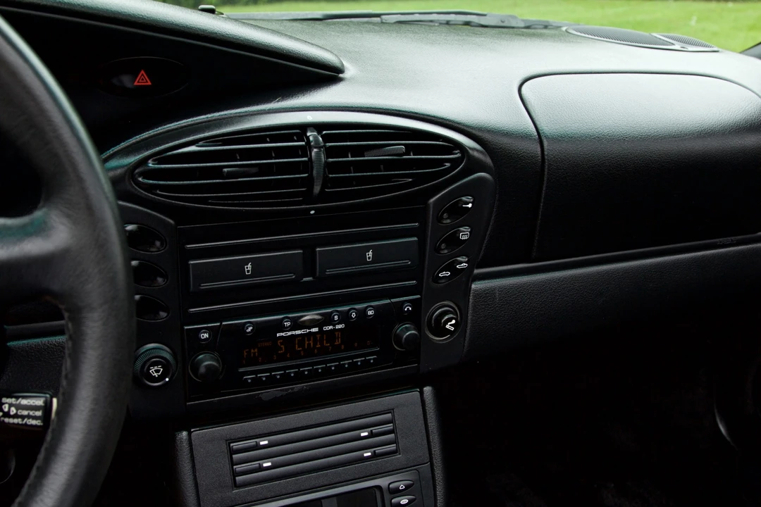 2002 Porsche 986 Boxster S - Image 22 of 31