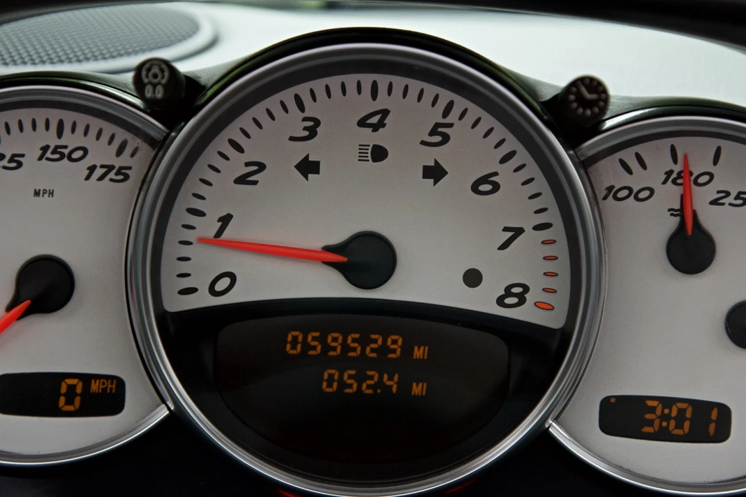 2002 Porsche 986 Boxster S - Image 12 of 31