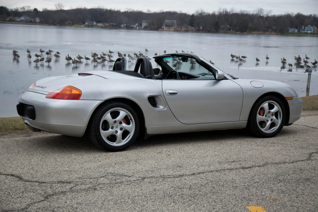 2002 Porsche 986 Boxster S - Image 15 of 31