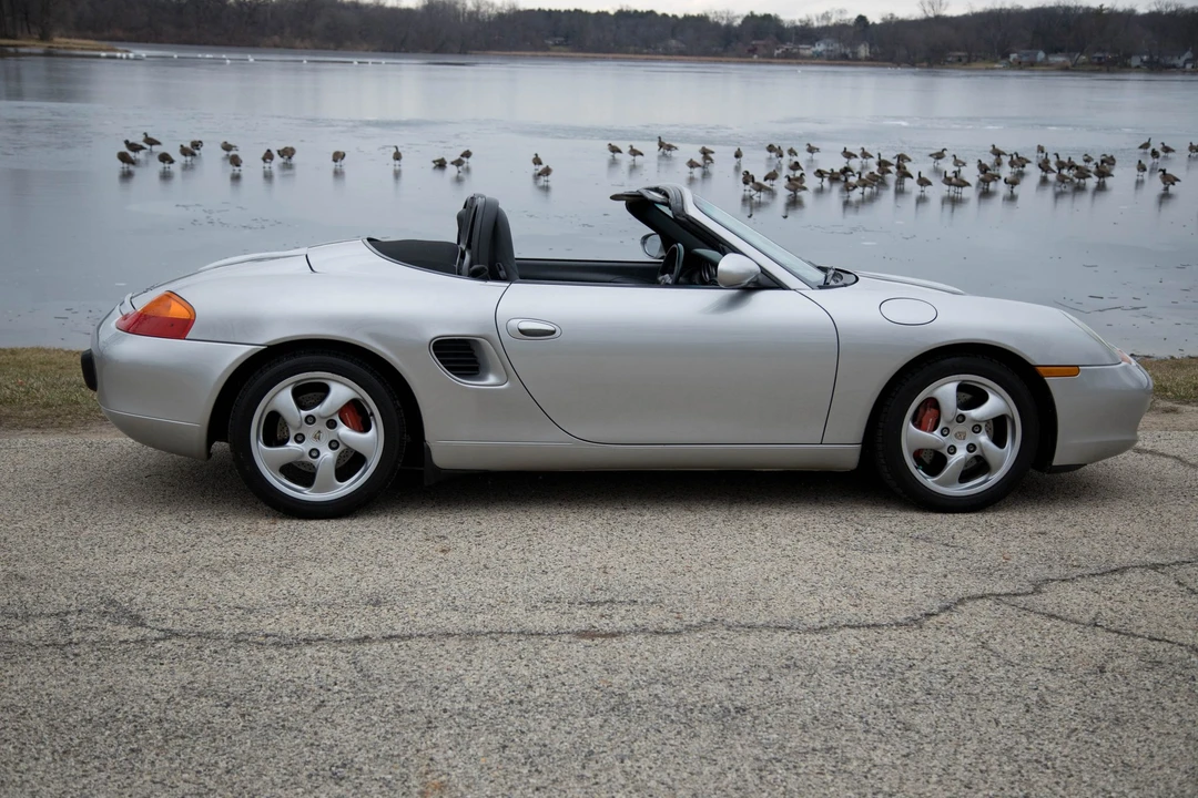 2002 Porsche 986 Boxster S - Image 13 of 31