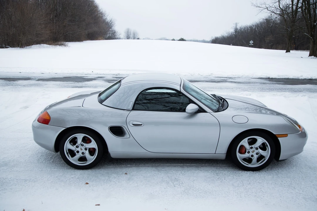 2002 Porsche 986 Boxster S - Image 23 of 31