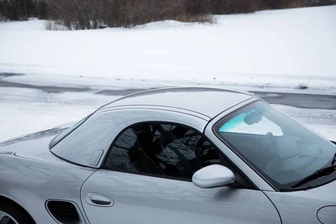 2002 Porsche 986 Boxster S - Image 24 of 31