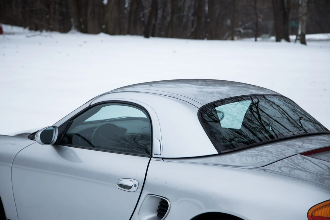 2002 Porsche 986 Boxster S - Image 27 of 31