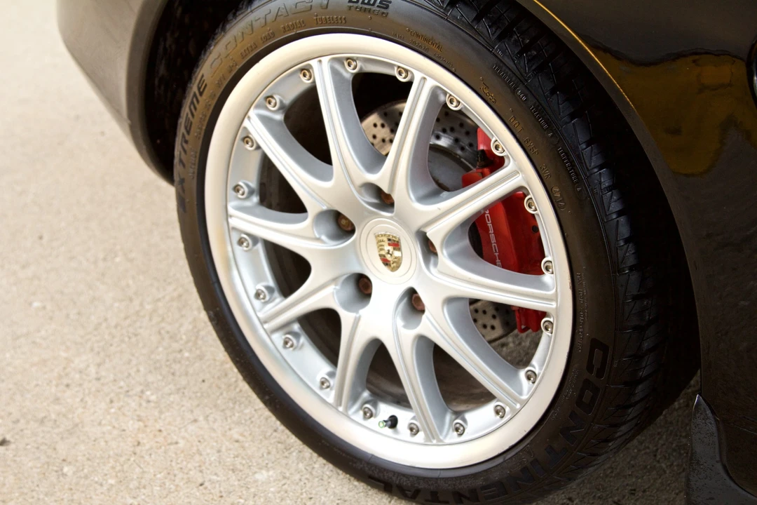 2002 Porsche 986 Boxster S - Image 24 of 31