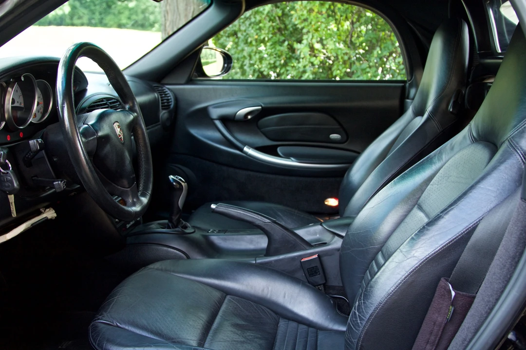 2002 Porsche 986 Boxster S - Image 28 of 31