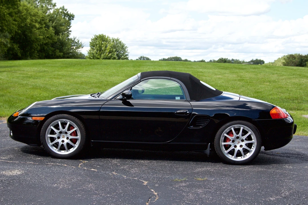 2002 Porsche 986 Boxster S - Image 8 of 31