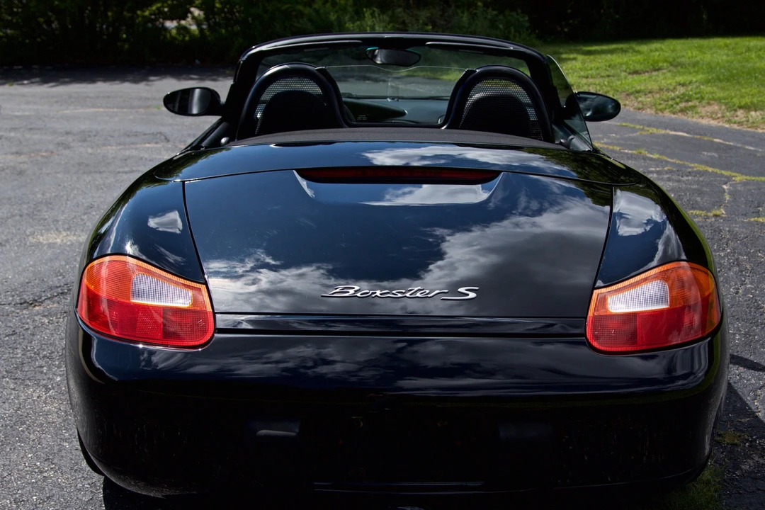 2002 Porsche 986 Boxster S - Image 12 of 31