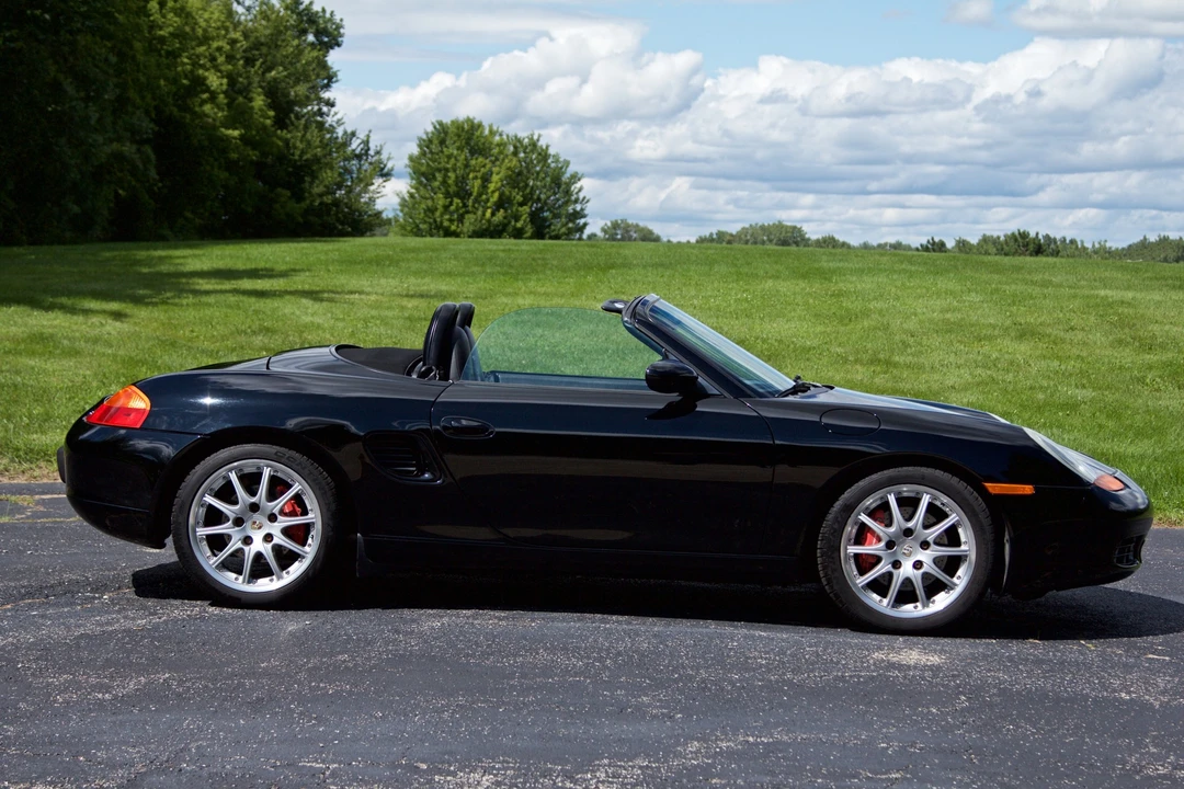 2002 Porsche 986 Boxster S - Image 9 of 31