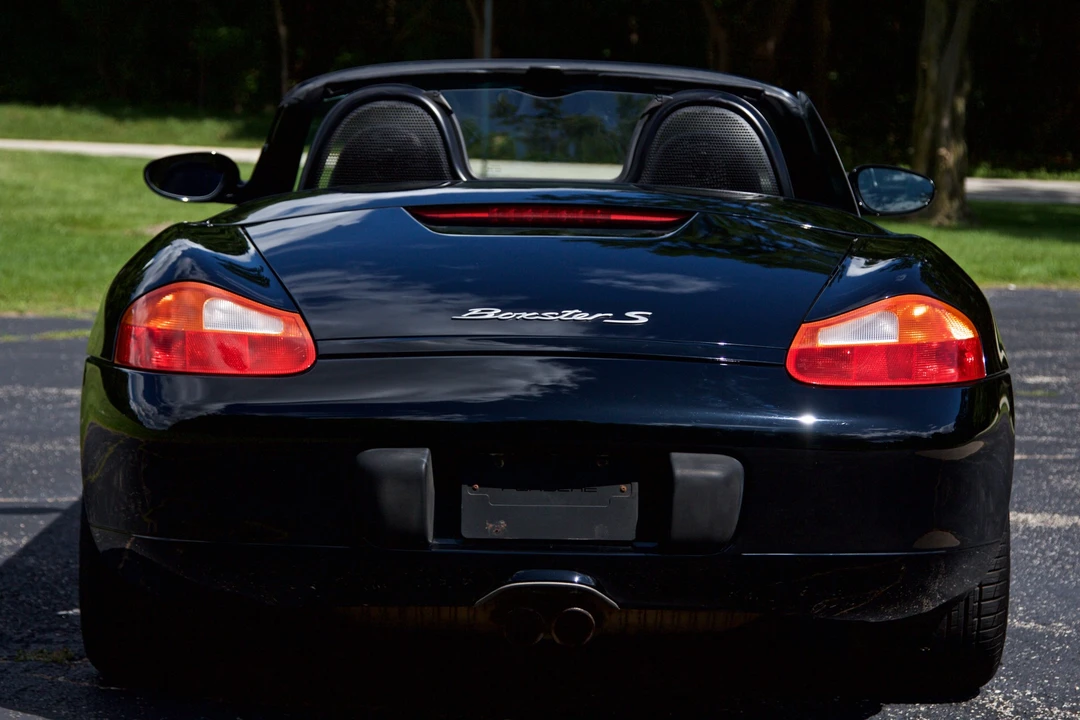 2002 Porsche 986 Boxster S - Image 14 of 31