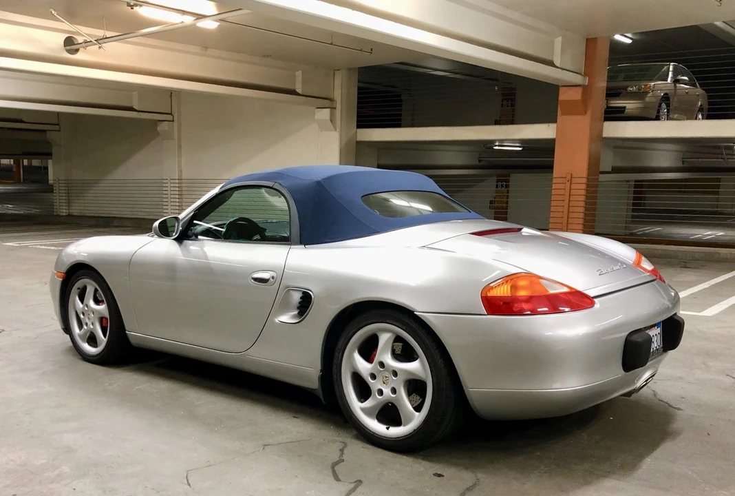2002 Porsche 986 Boxster S - Image 23 of 31