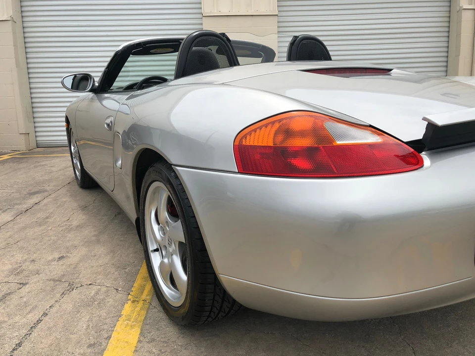 2002 Porsche 986 Boxster S - Image 9 of 31