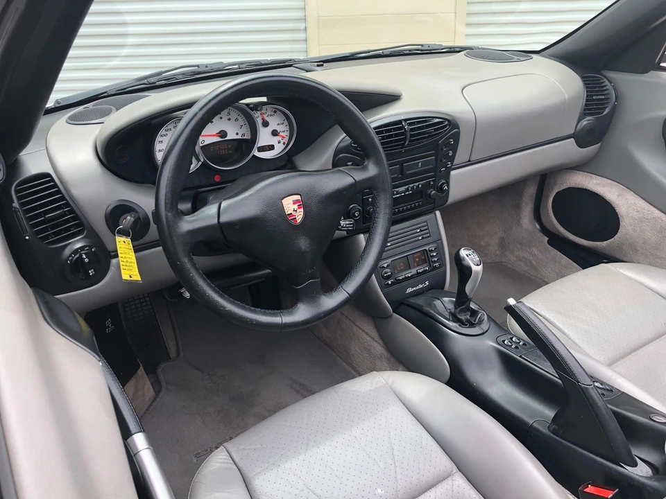 2002 Porsche 986 Boxster S - Image 26 of 31