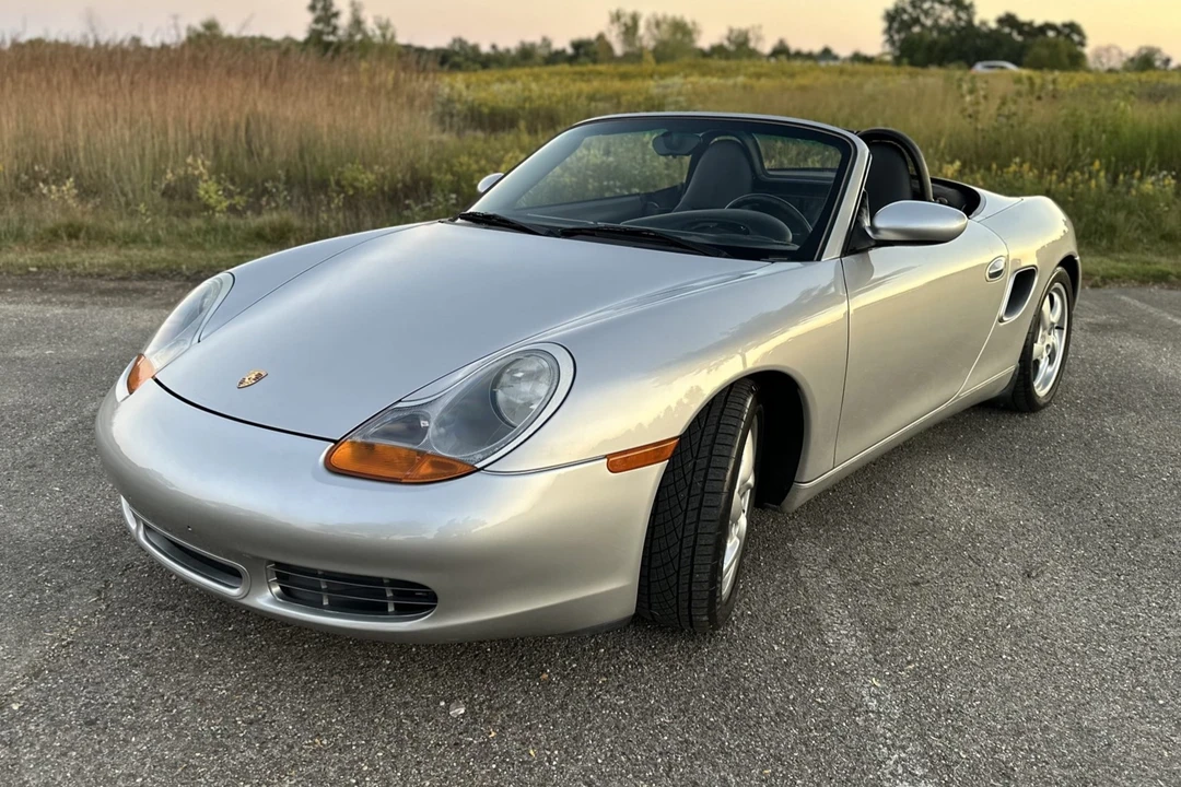 2002 Porsche 986 Boxster S - Image 2 of 31