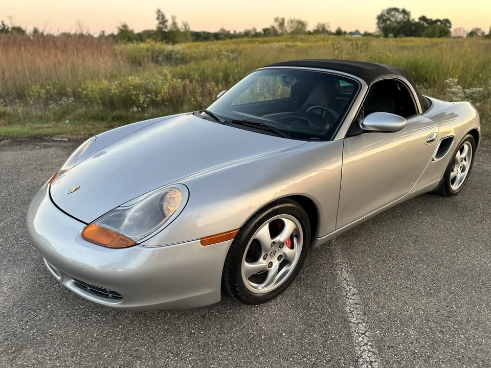 2002 Porsche 986 Boxster S - Image 15 of 31