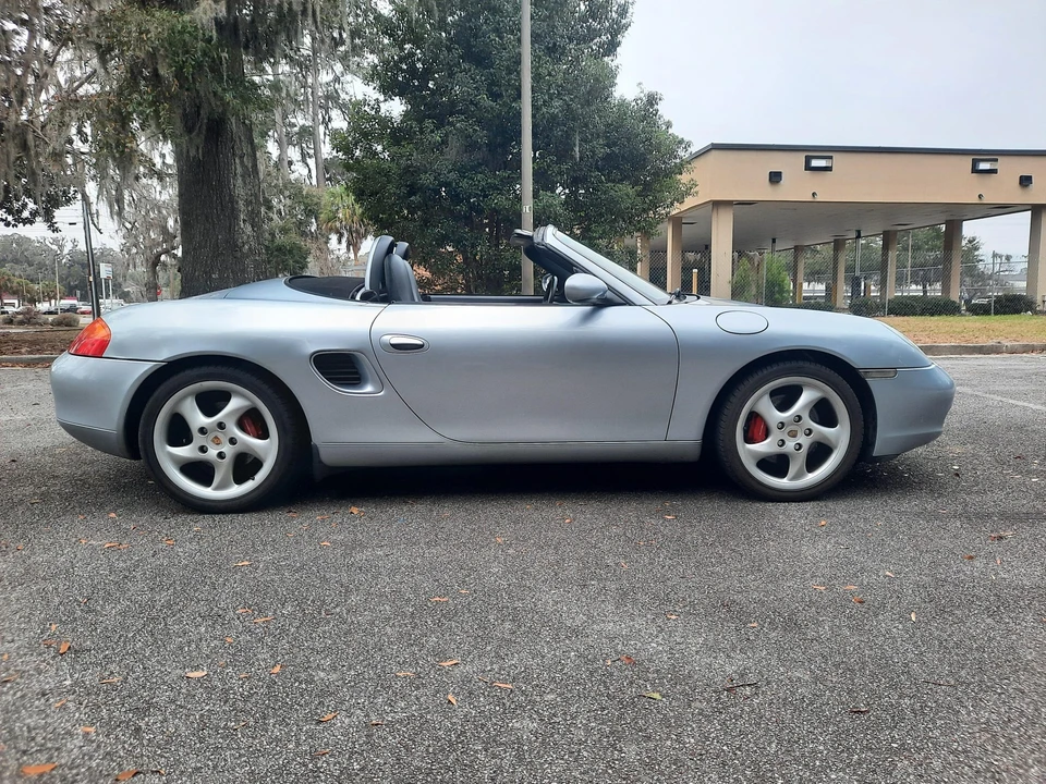 2002 Porsche 986 Boxster S - Image 16 of 31