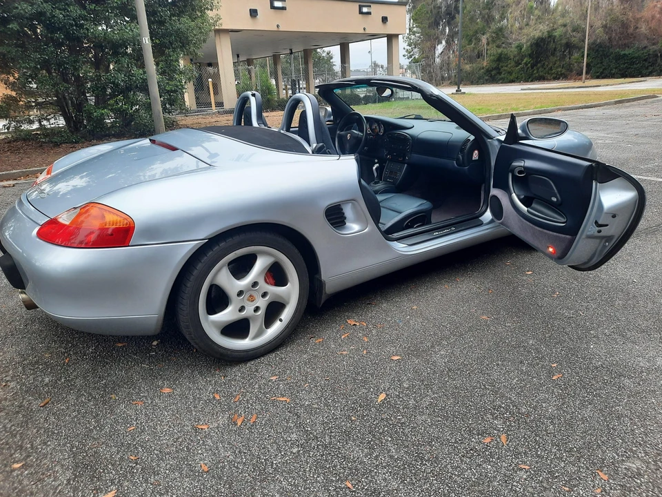 2002 Porsche 986 Boxster S - Image 19 of 31