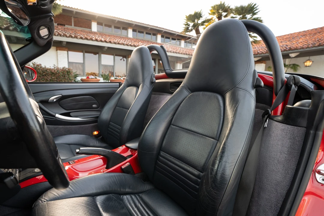 2002 Porsche 986 Boxster S - Image 26 of 31