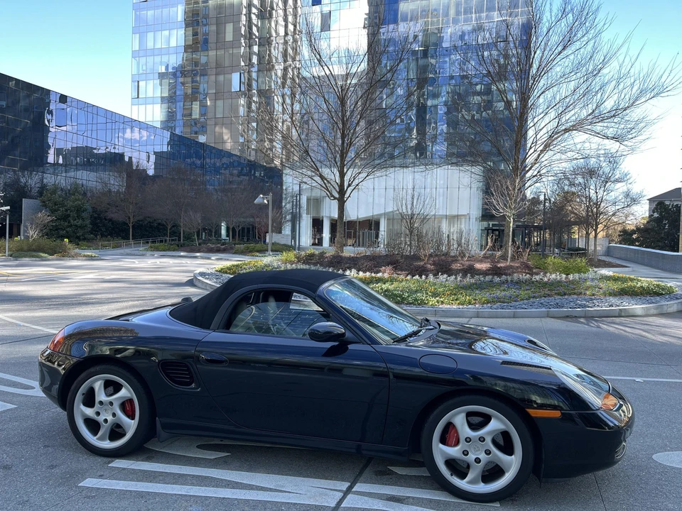 2002 Porsche 986 Boxster S - Image 17 of 31