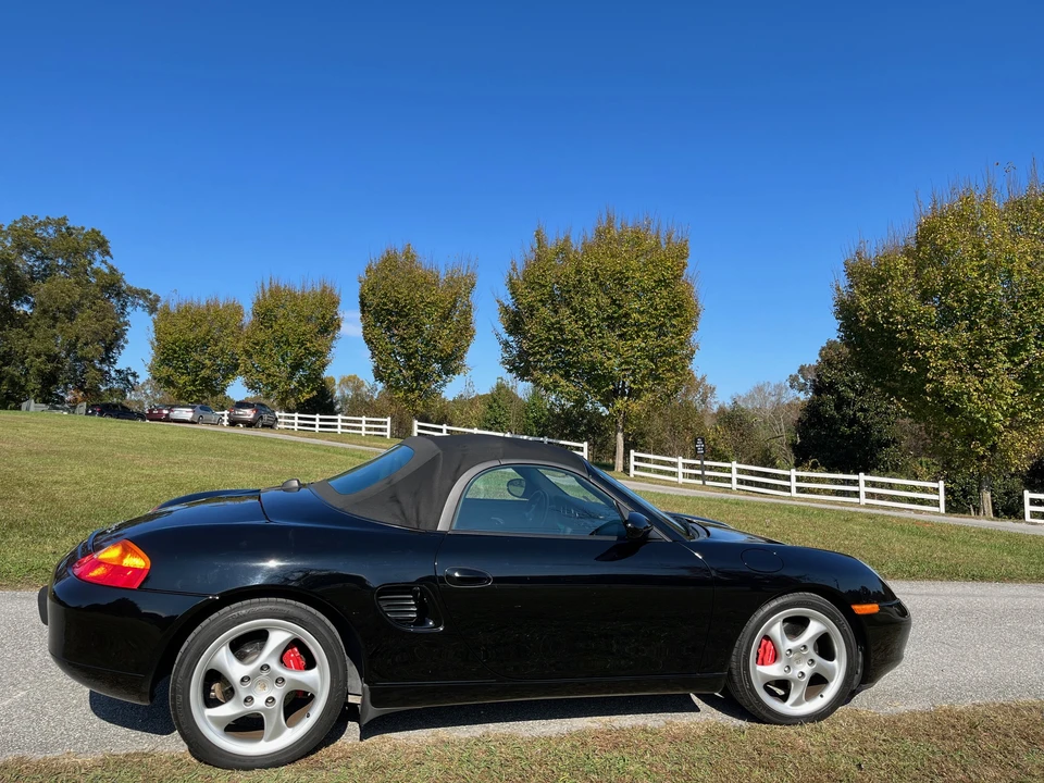 2002 Porsche 986 Boxster S - Image 15 of 31