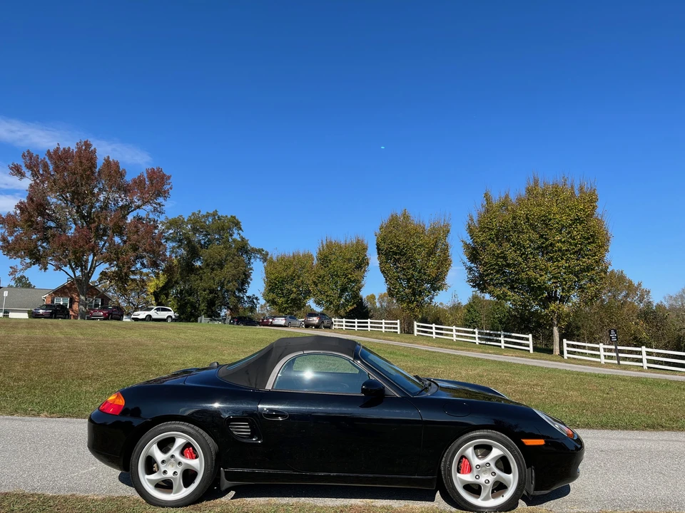 2002 Porsche 986 Boxster S - Image 14 of 31
