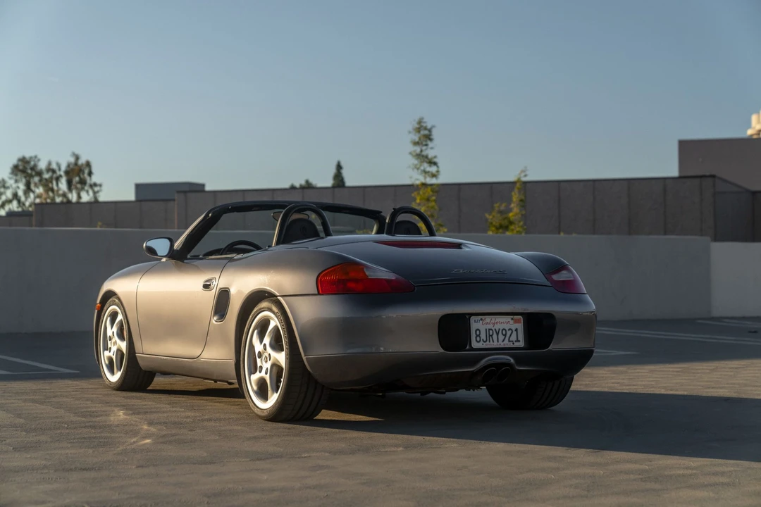 2002 Porsche 986 Boxster S - Image 13 of 31