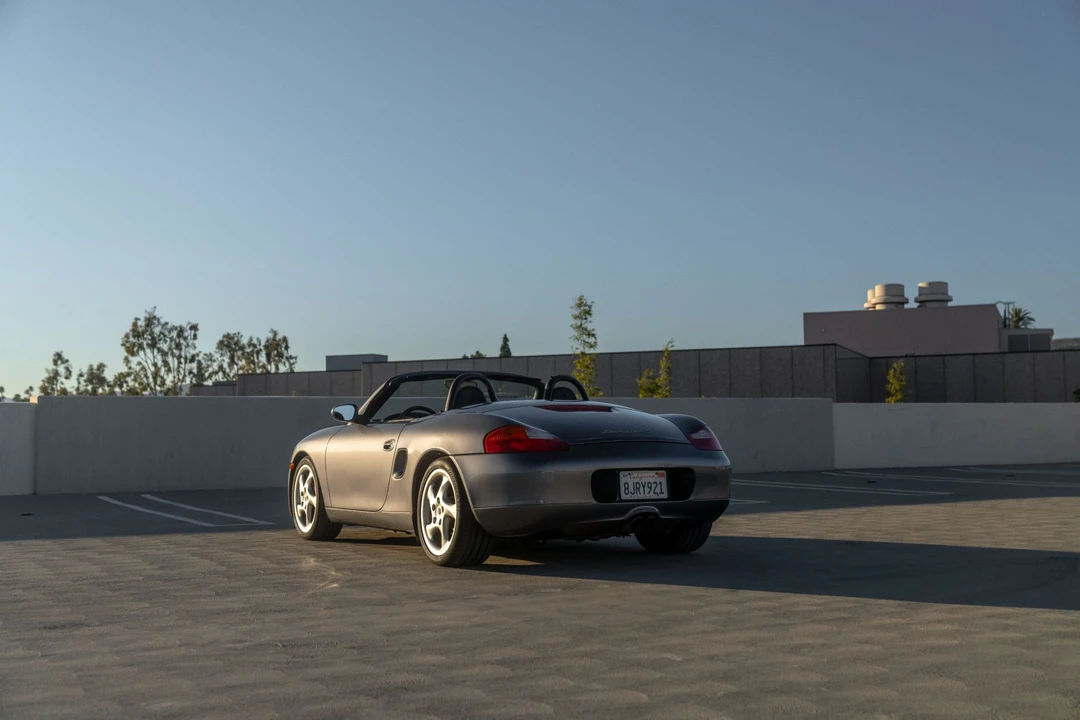 2002 Porsche 986 Boxster S - Image 11 of 31