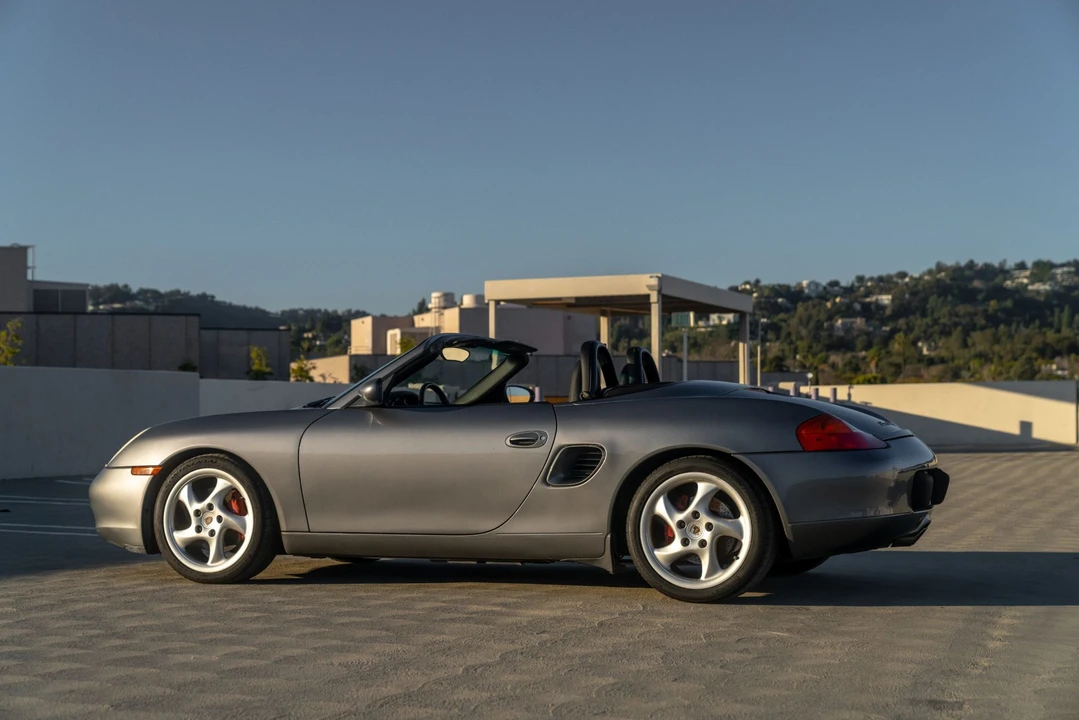 2002 Porsche 986 Boxster S - Image 8 of 31