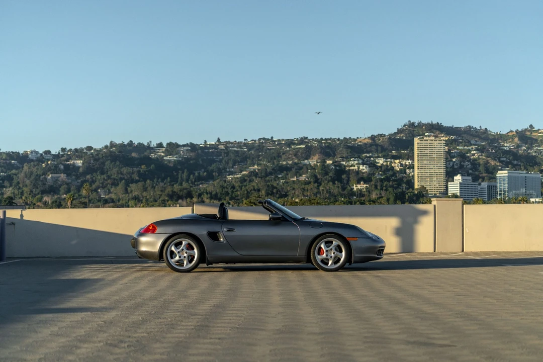 2002 Porsche 986 Boxster S - Image 16 of 31