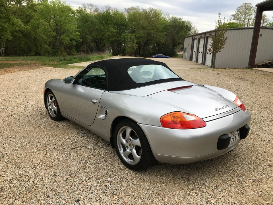 2002 Porsche 986 Boxster S - Image 24 of 31