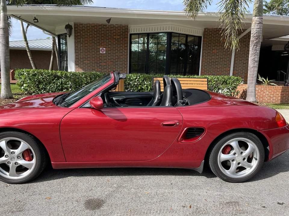 2002 Porsche 986 Boxster S - Image 9 of 31