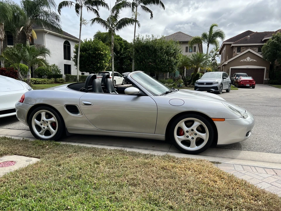 2002 Porsche 986 Boxster S - Image 10 of 31
