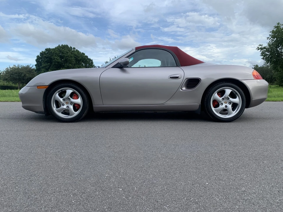 2002 Porsche 986 Boxster S - Image 9 of 31