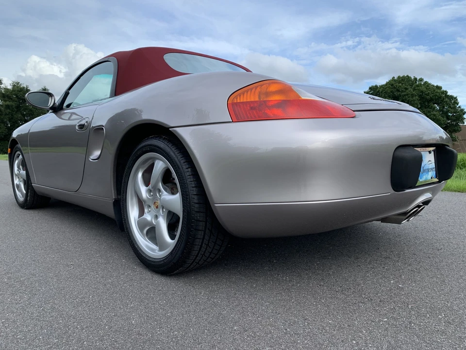 2002 Porsche 986 Boxster S - Image 18 of 31