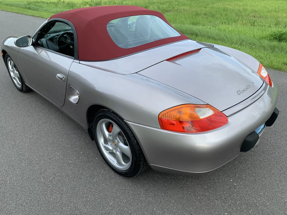 2002 Porsche 986 Boxster S - Image 16 of 31