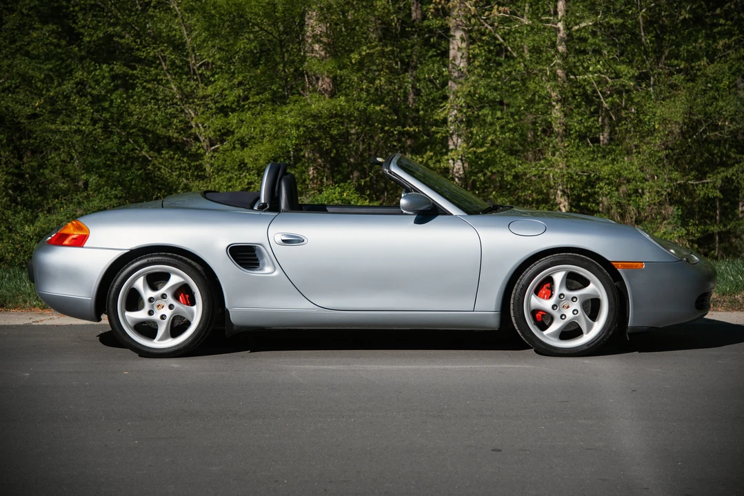 2002 Porsche 986 Boxster S - Image 12 of 31