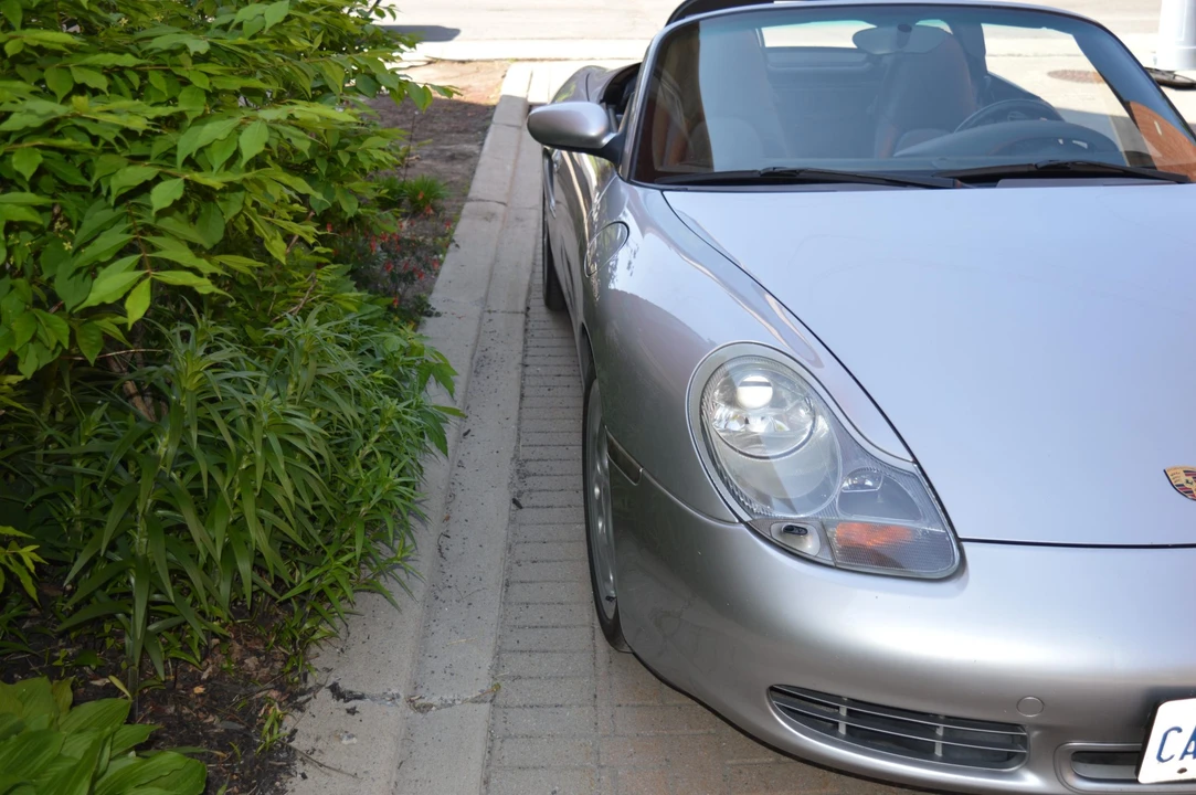 2002 Porsche 986 Boxster S - Image 15 of 31