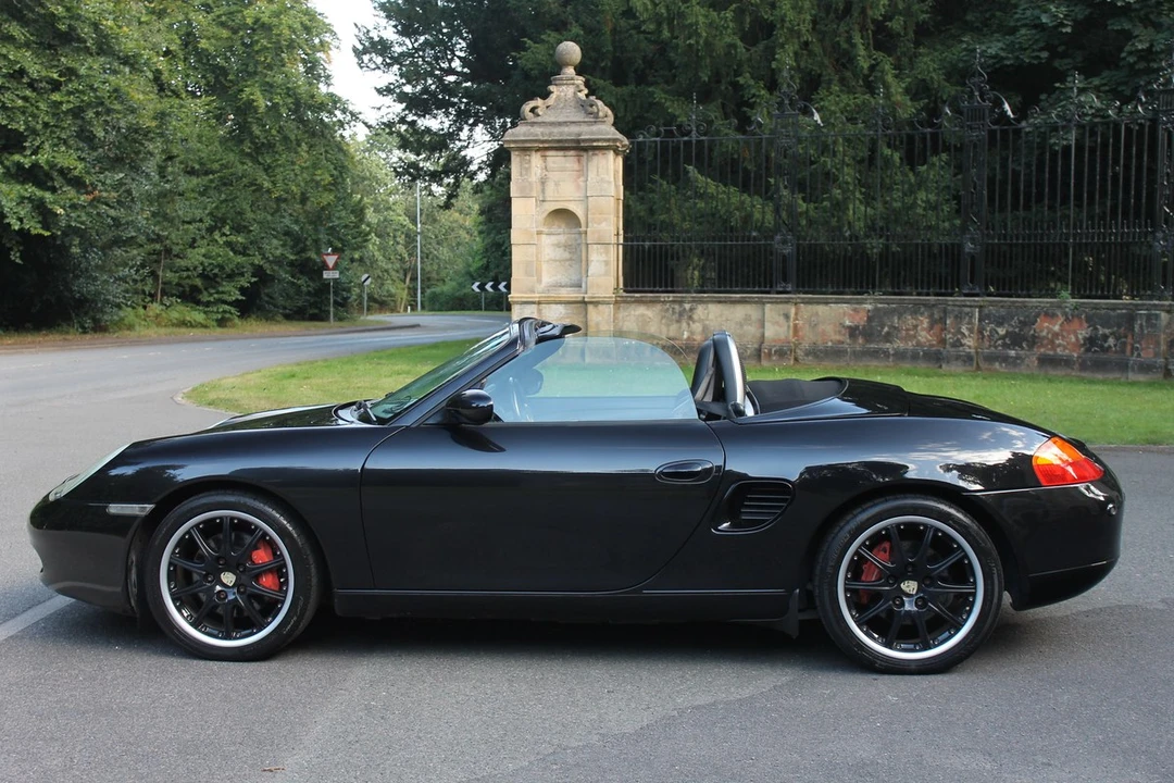 2002 Porsche 986 Boxster S - Image 8 of 30