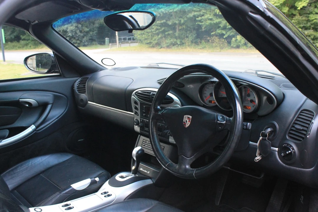 2002 Porsche 986 Boxster S - Image 16 of 30