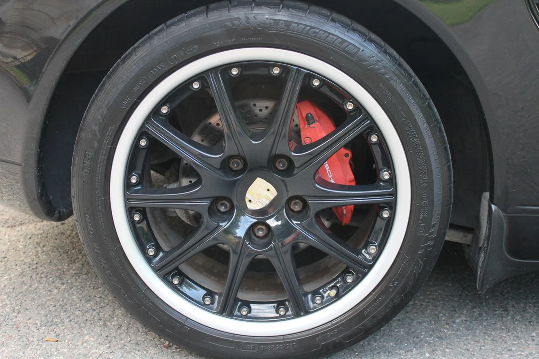 2002 Porsche 986 Boxster S - Image 11 of 30