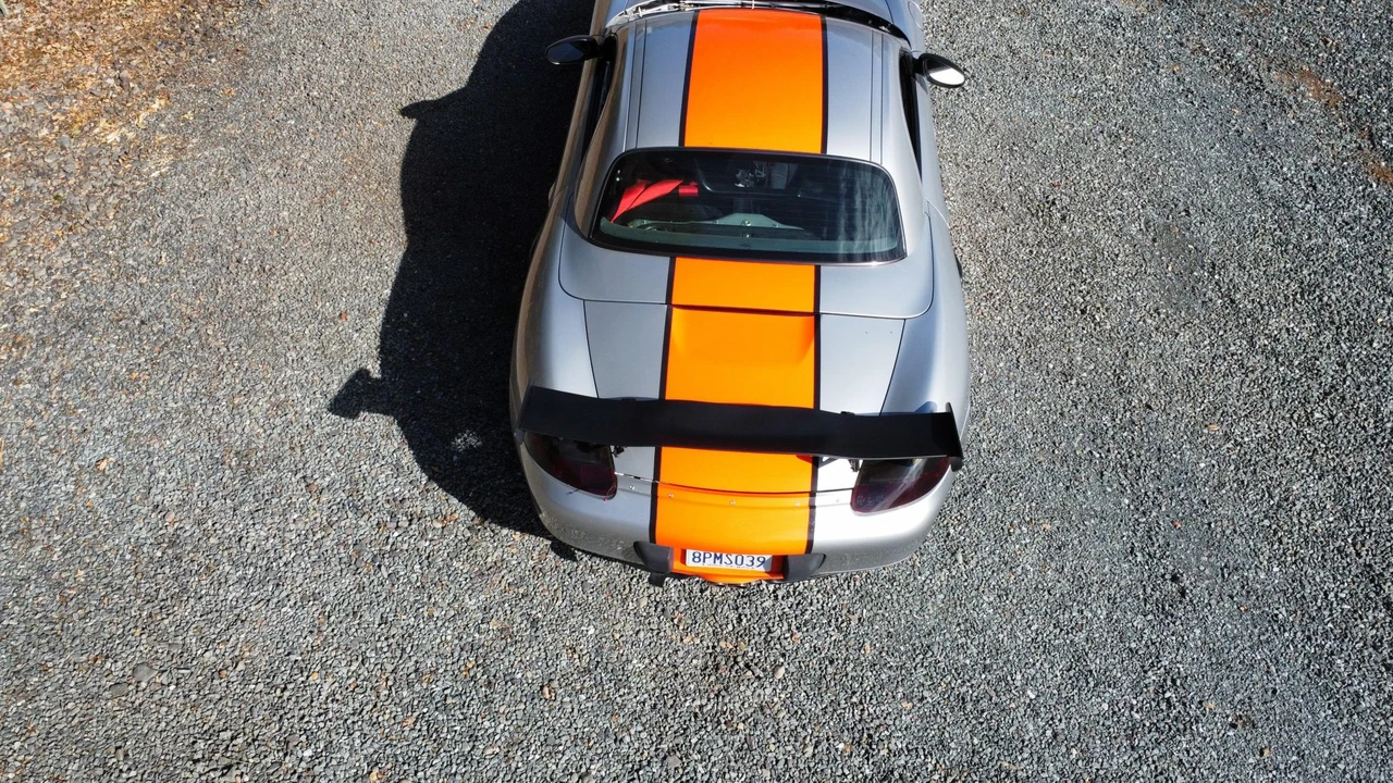2002 Porsche 986 Boxster S - Image 12 of 31