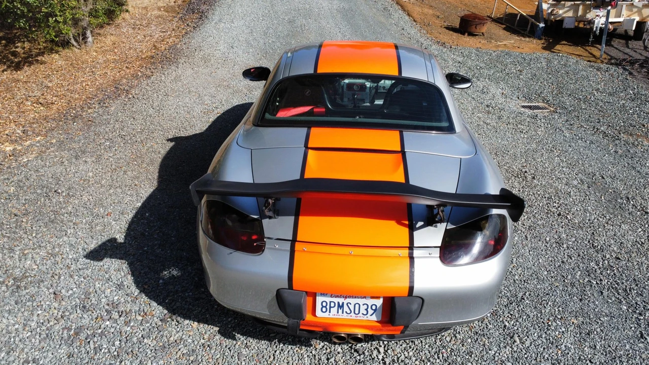 2002 Porsche 986 Boxster S - Image 11 of 31